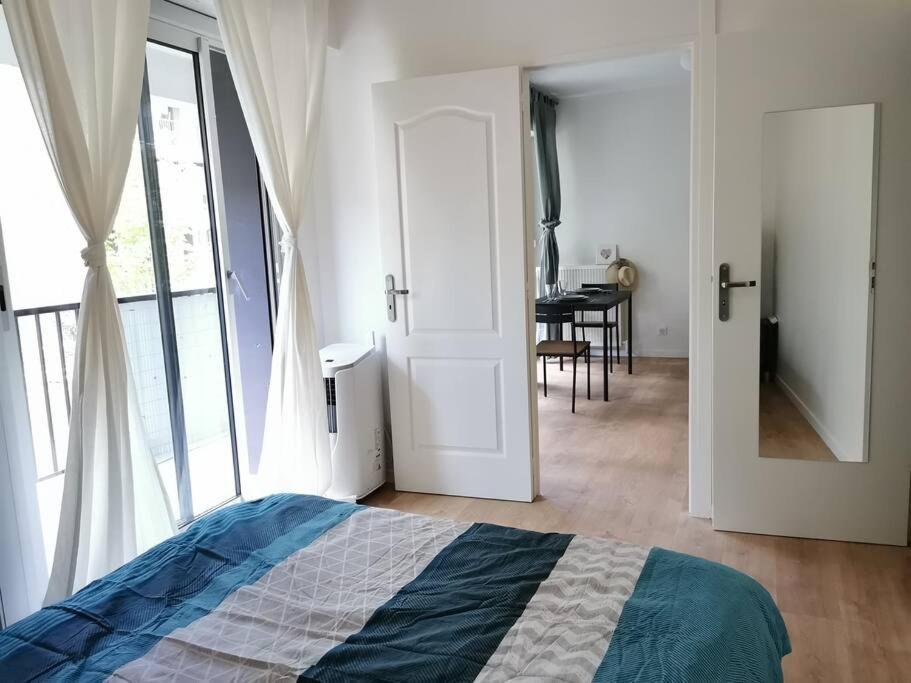 Cosy Apartment At Merignac-Centre Eksteriør billede